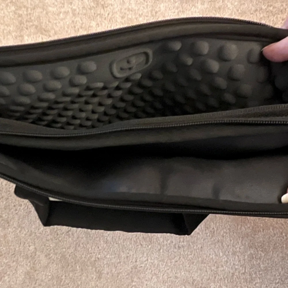 Wenger Swiss Army Neoprene Tablet Case